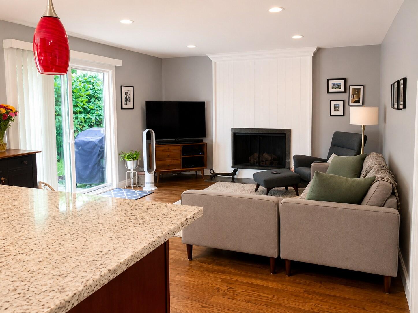 13710 116th Pl NE, Kirkland, WA 98034