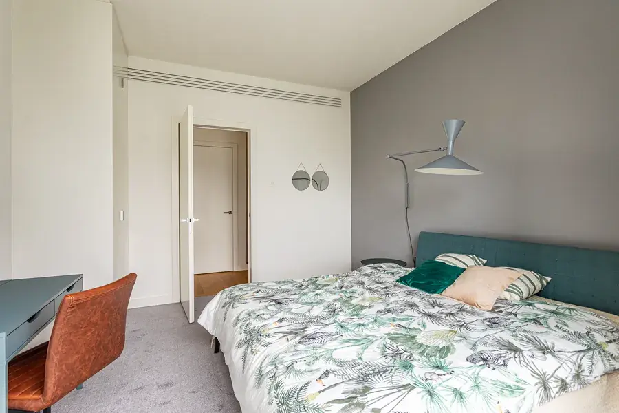 Luxury 3 Bedroom Apartment In Warsaw