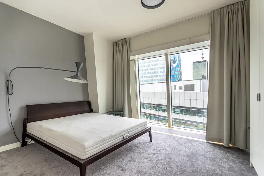 Luxury 3 Bedroom Apartment In Warsaw