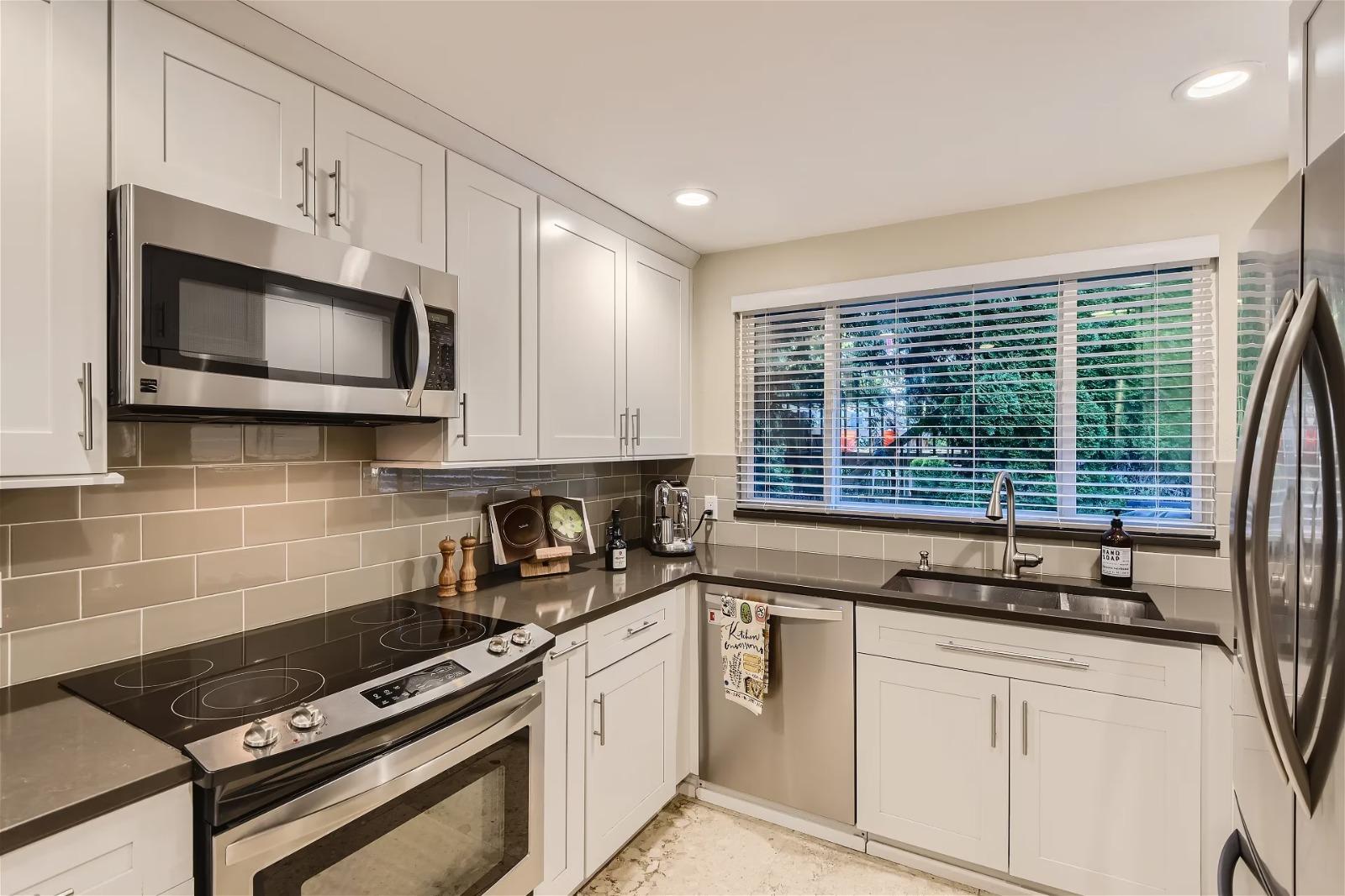 13551 127th Ave NE, Kirkland, WA 98034