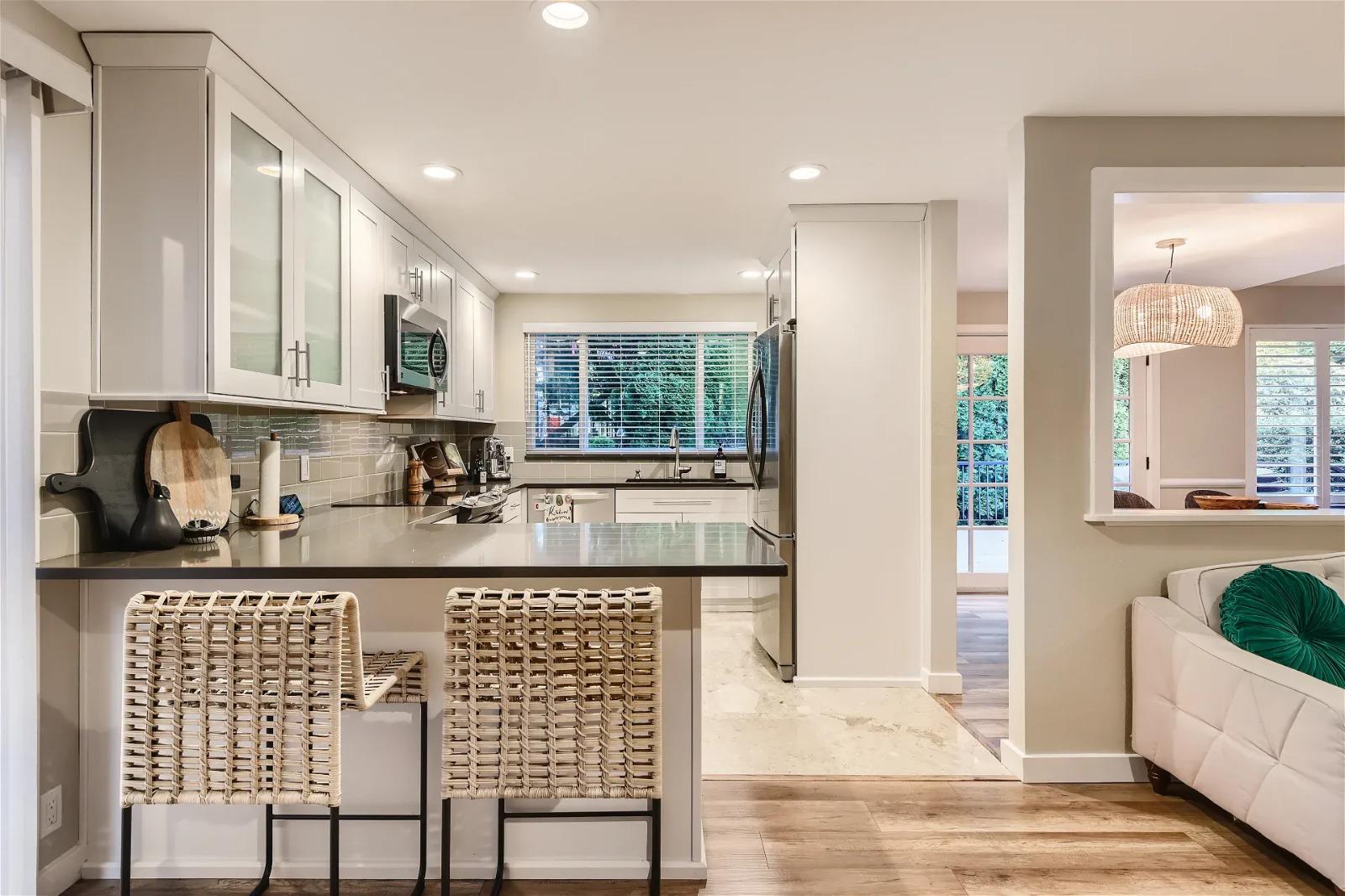 13551 127th Ave NE, Kirkland, WA 98034