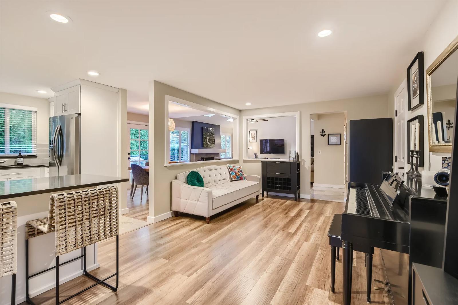 13551 127th Ave NE, Kirkland, WA 98034